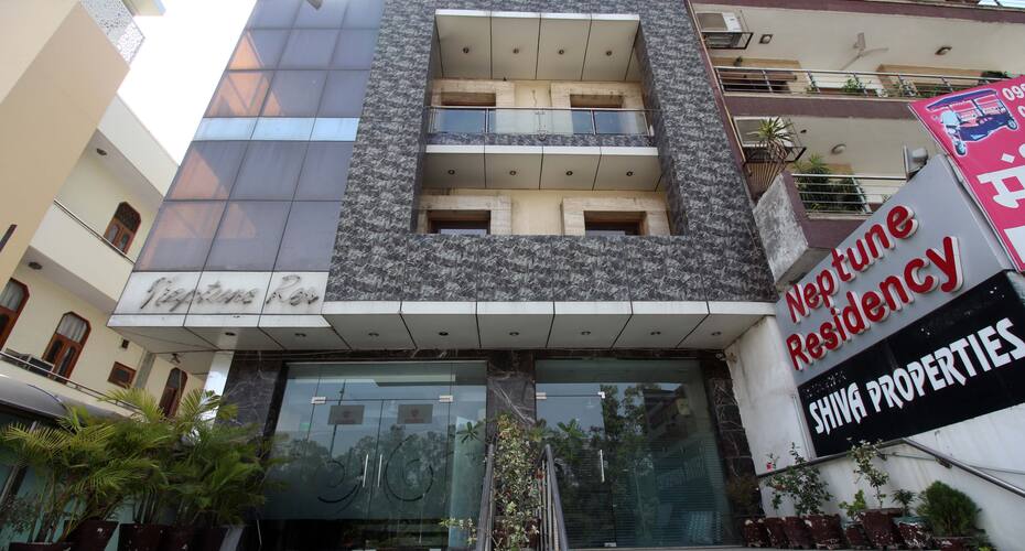 Neptune Residency, New Delhi 1